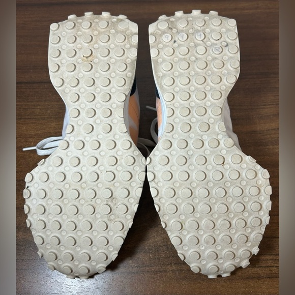 New Balance 327 Men’s 8.5 White Orange Black MS327SO - Picture 6 of 8